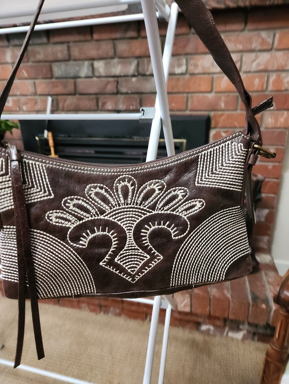 Danier Vintage Embroidered Brown Leather Shoulder Bag